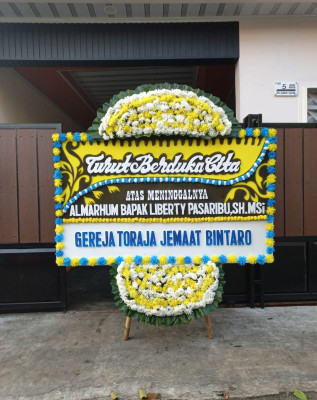 Papan Bunga Duka di Seuseupan